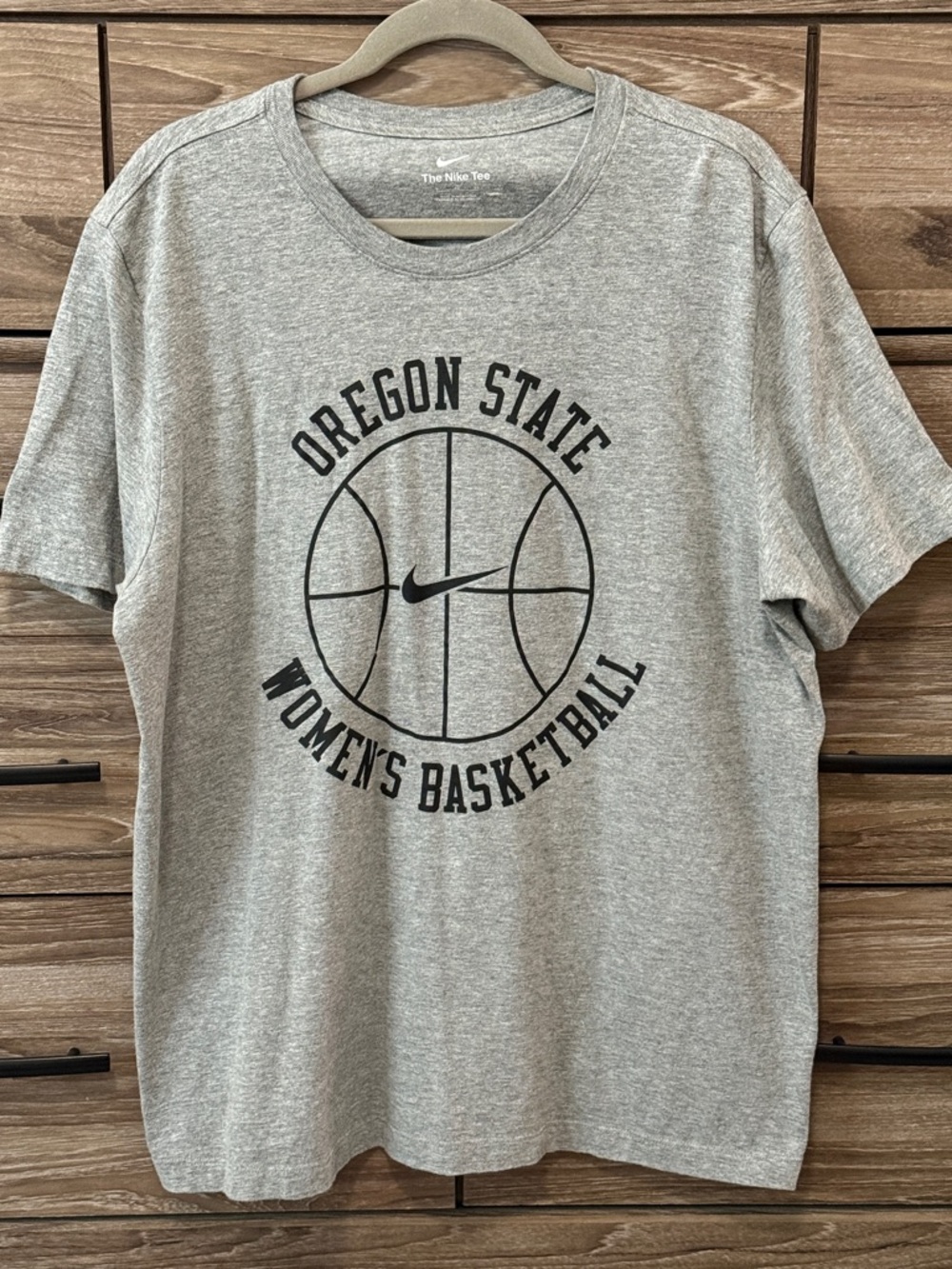 Nike Oregon State Women's Basketball Shirt Size XL Light Heather Grey